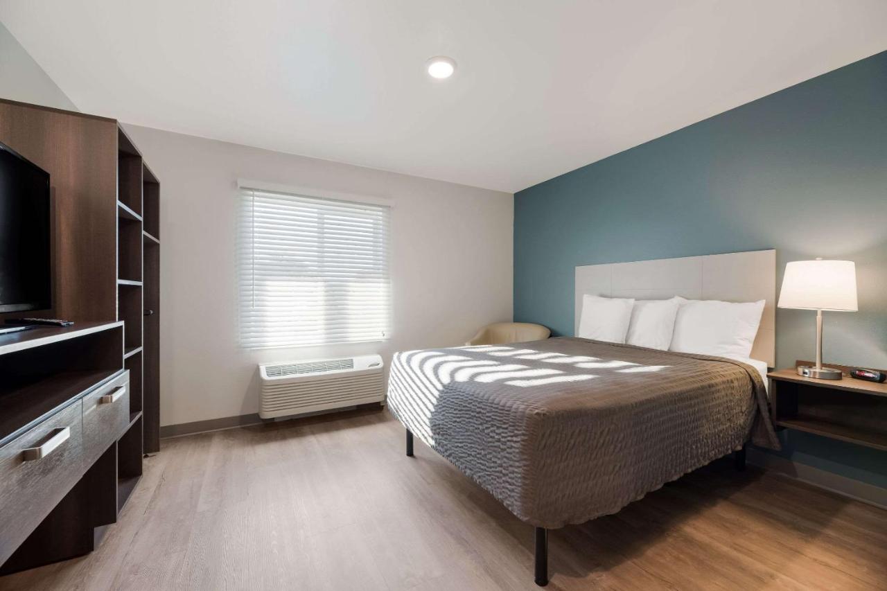 Woodspring Suites Phoenix-Deer Valley Exterior photo